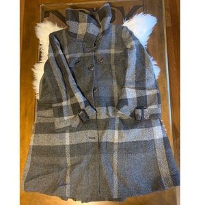Burberry wool coat size 10